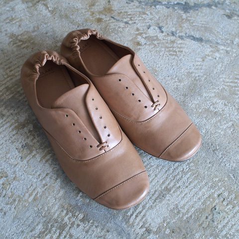 VOLARE ヴォラーレ WING ライトブラウン ￥１６，５００ + tax