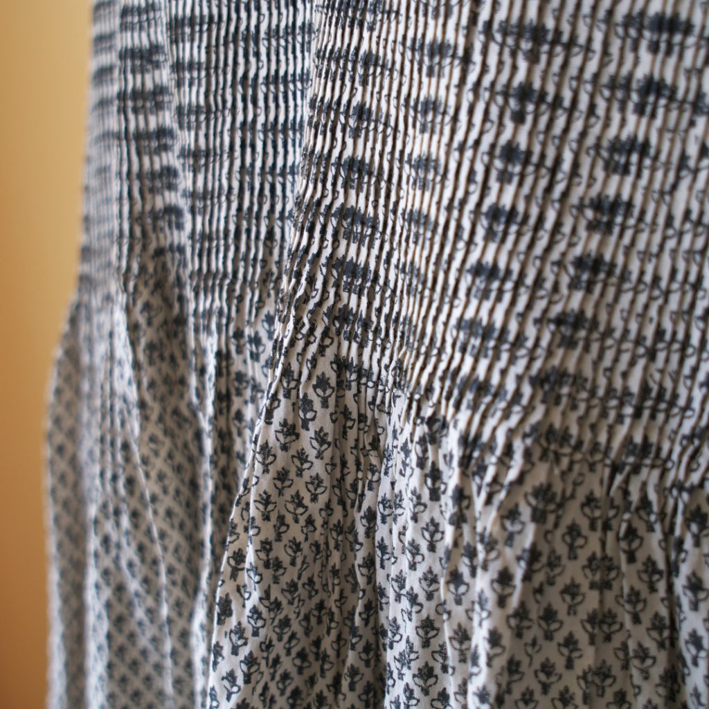 maison de soil　メゾンドソイル　V-neck french sleeve pullover dress with mini Vネックフレンチスリーブプルオーバードレス