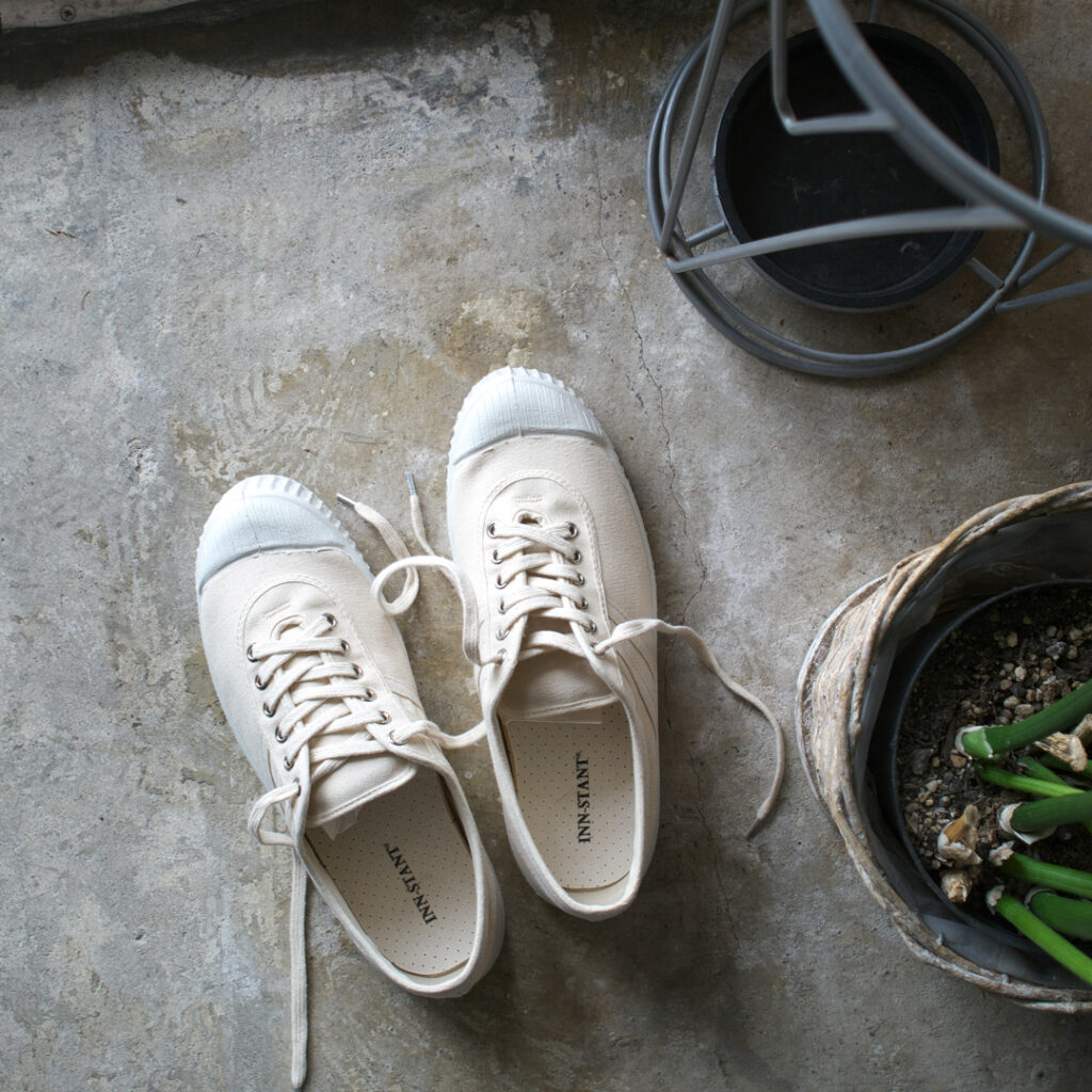 white canvas sneakers
