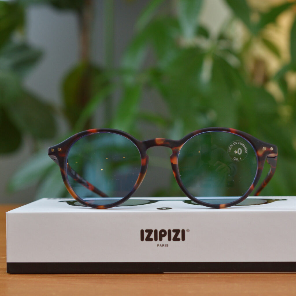 IZIPIZI イジピジ　SUN LIGHTCOLOR