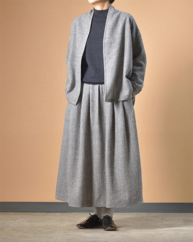 ウールカーディガン